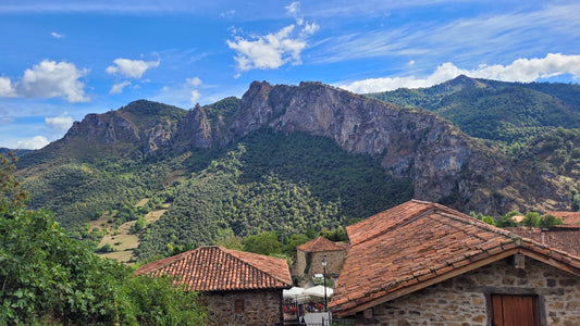 🦌🏍️ Happy Moose on Tour – A Cinematic Ride Through Spain 🇪🇸✨