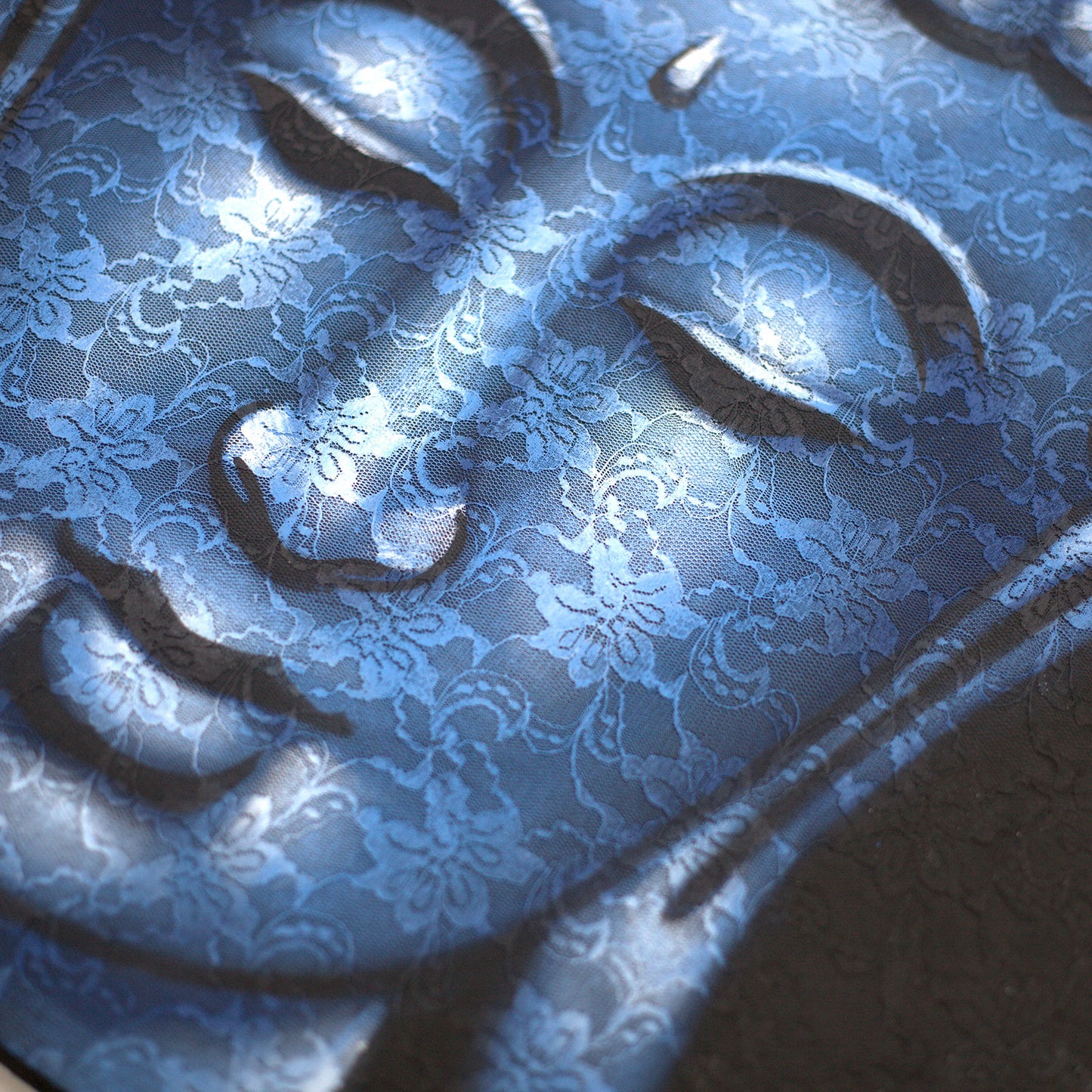 Buddah Painting - Blue Brocade Detail. Sizes: H:80 W:60 D:3cm 