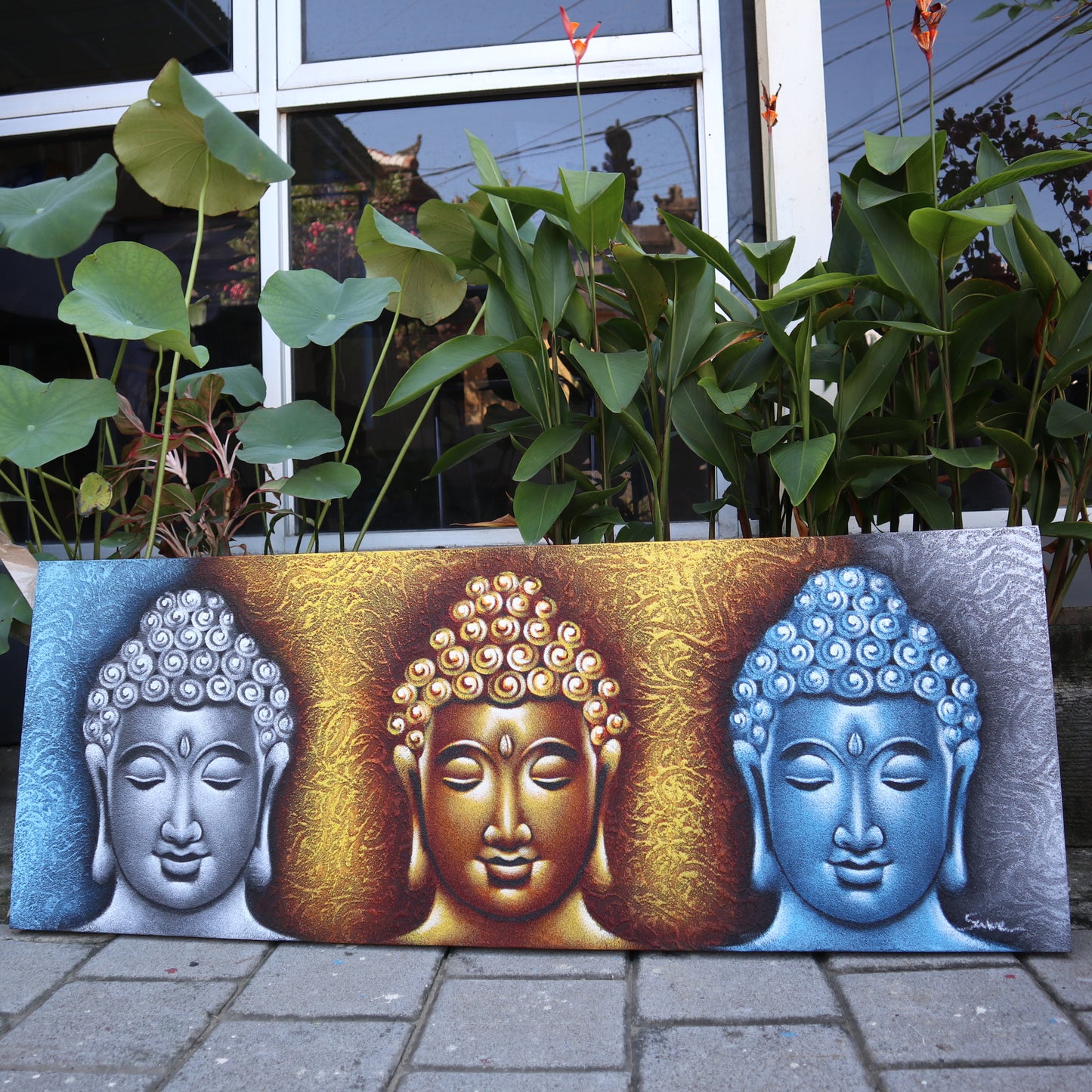 Buddha Painting - Three Heads Gold Detail. Size: H:45 W:120 D:3cm