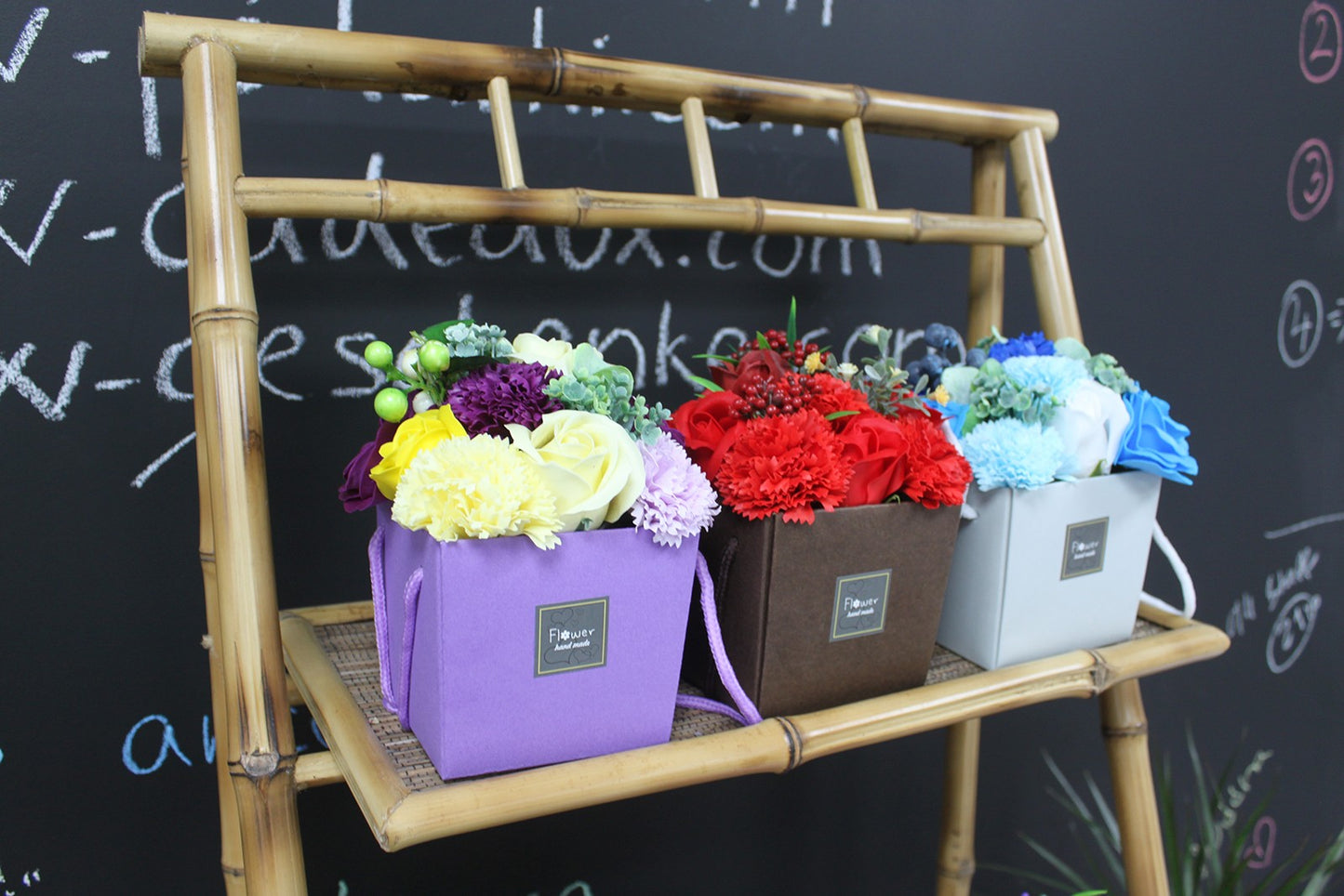 Seifenblumenstrauß - Lavendelrose & Nelke