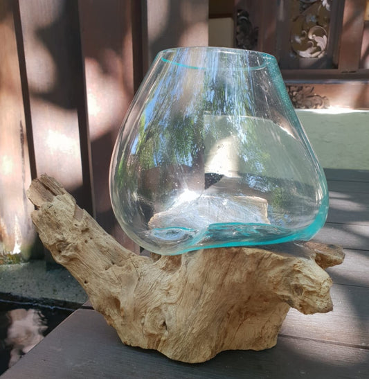 Geschmolzenes Glas auf Holz - Große Schale