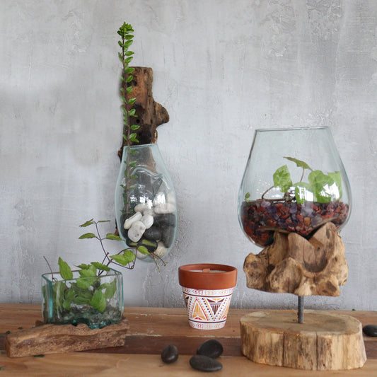 Geschmolzenes Glas auf Holz - Hängende Schale