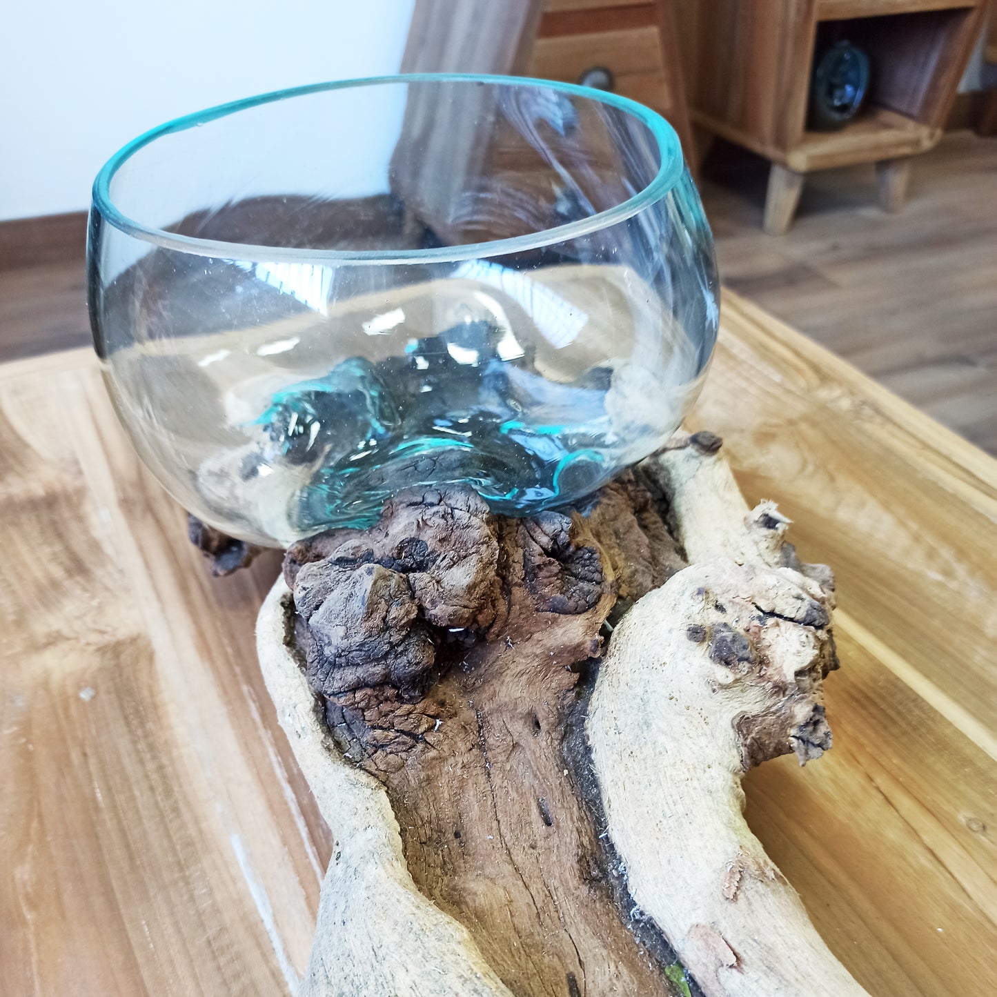 Geschmolzenes Glas auf XLarge-Doppelständer – 70 cm