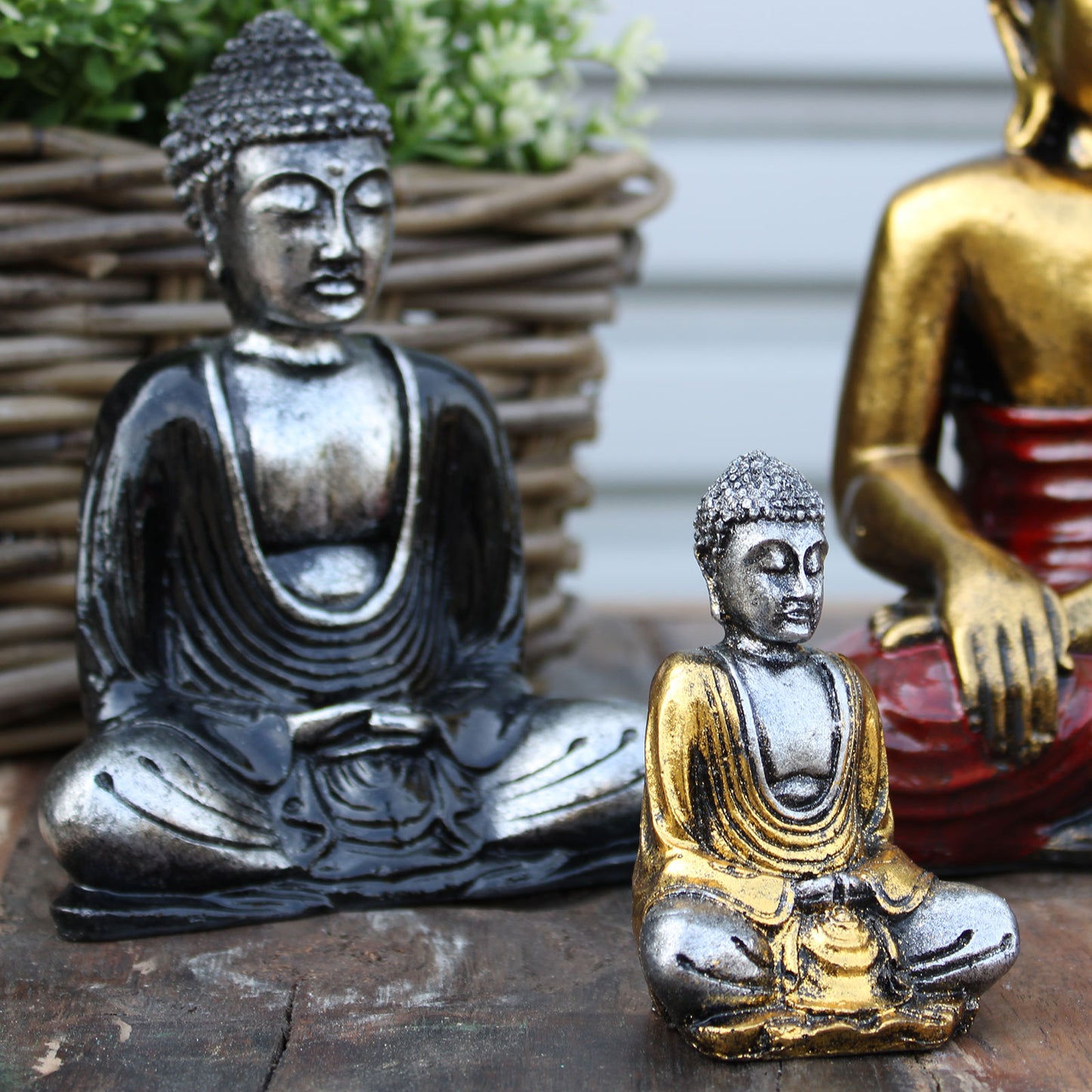 Silberner Mini-Buddha (verschiedene Farben)