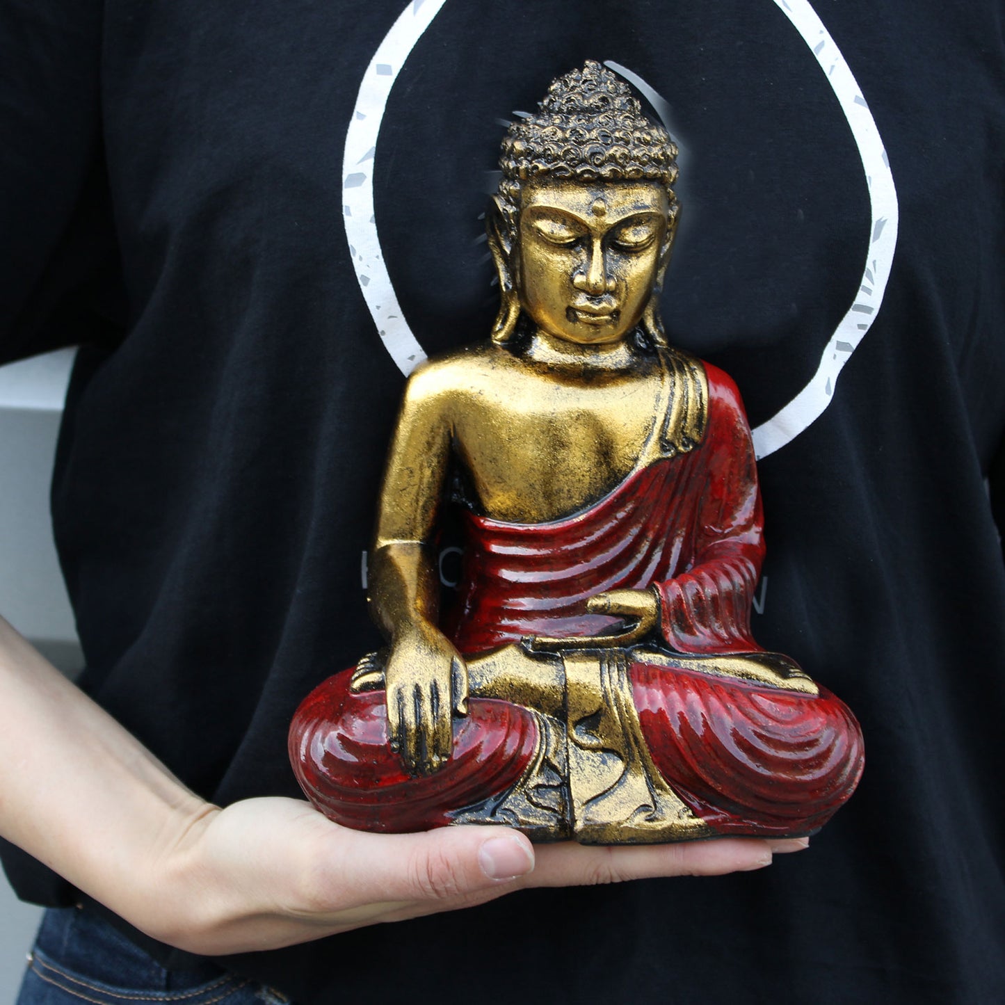 Roter und goldener Buddha - Groß