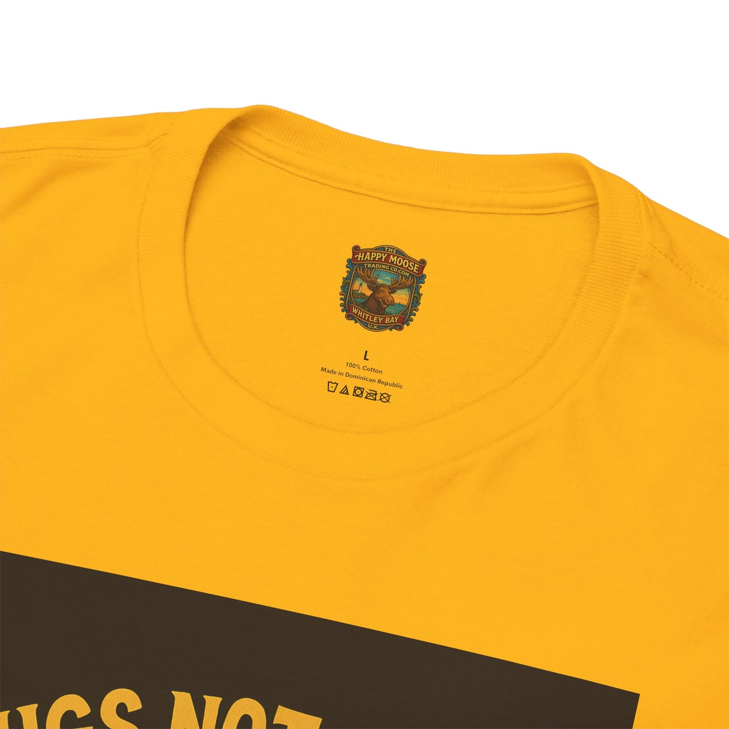 Pugs Not Drugs T-Shirt | Funny Pug Anti-Drug Design