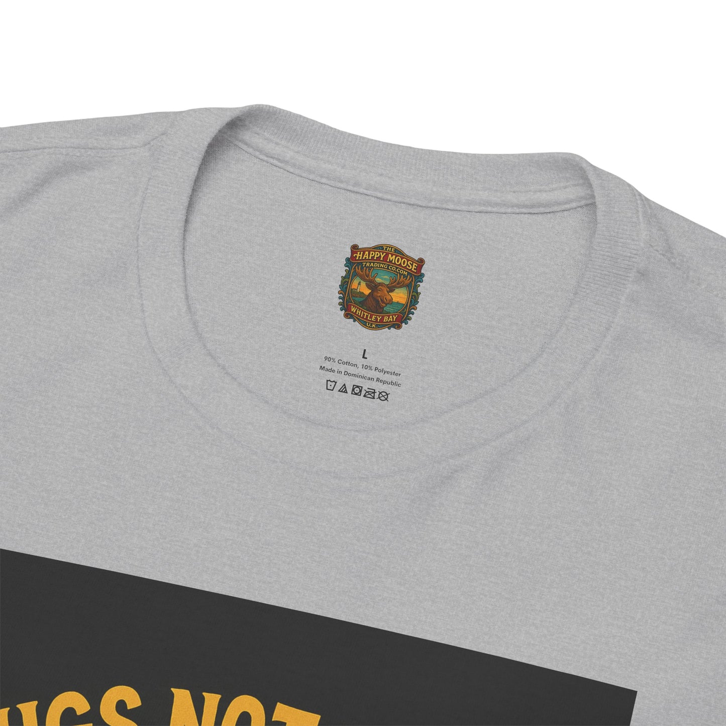 Pugs Not Drugs T-Shirt | Funny Pug Anti-Drug Design