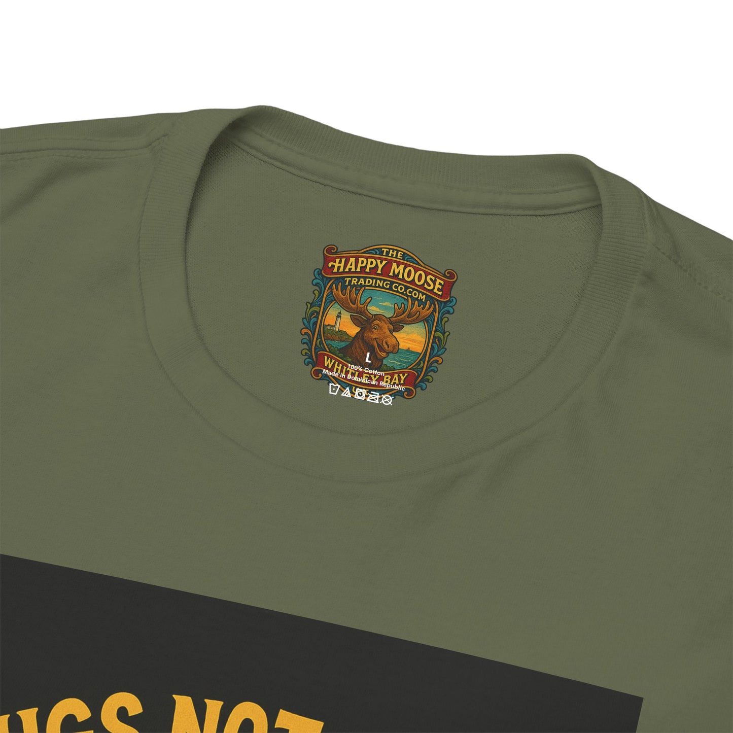 Pugs Not Drugs T-Shirt | Funny Pug Anti-Drug Design