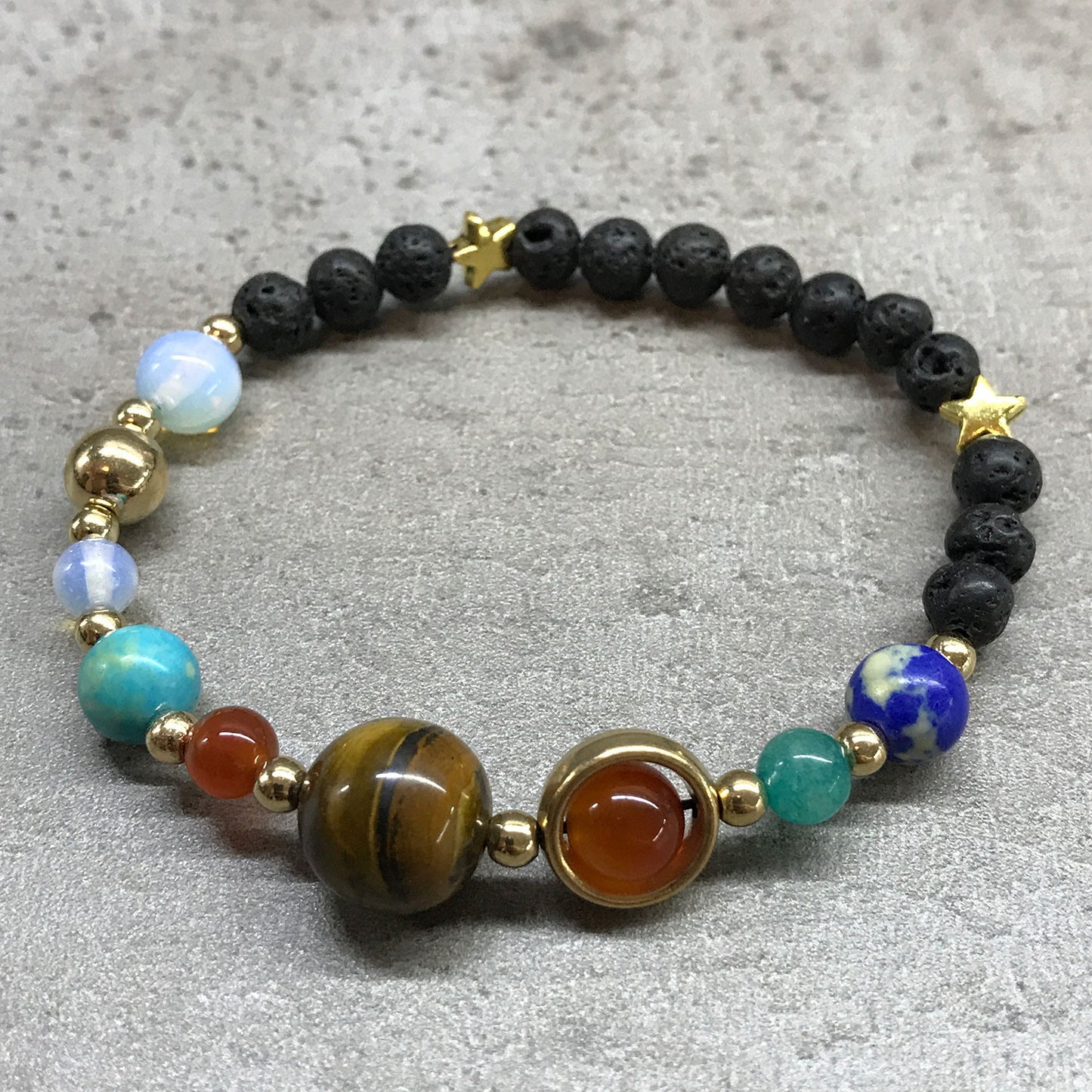 Lavasteinarmband - Goldenes Sonnensystem