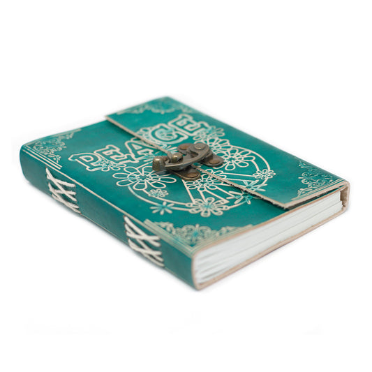 Notizbuch „Green Peace“ aus Leder mit Schloss (7x5 Zoll)