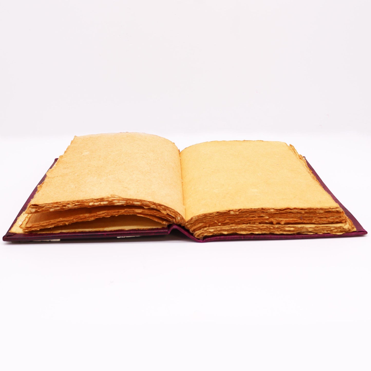 Heafty Red Tan Buch – Zink Hamsa Dekor – 200 Büttenrandseiten – 26 x 18 cm