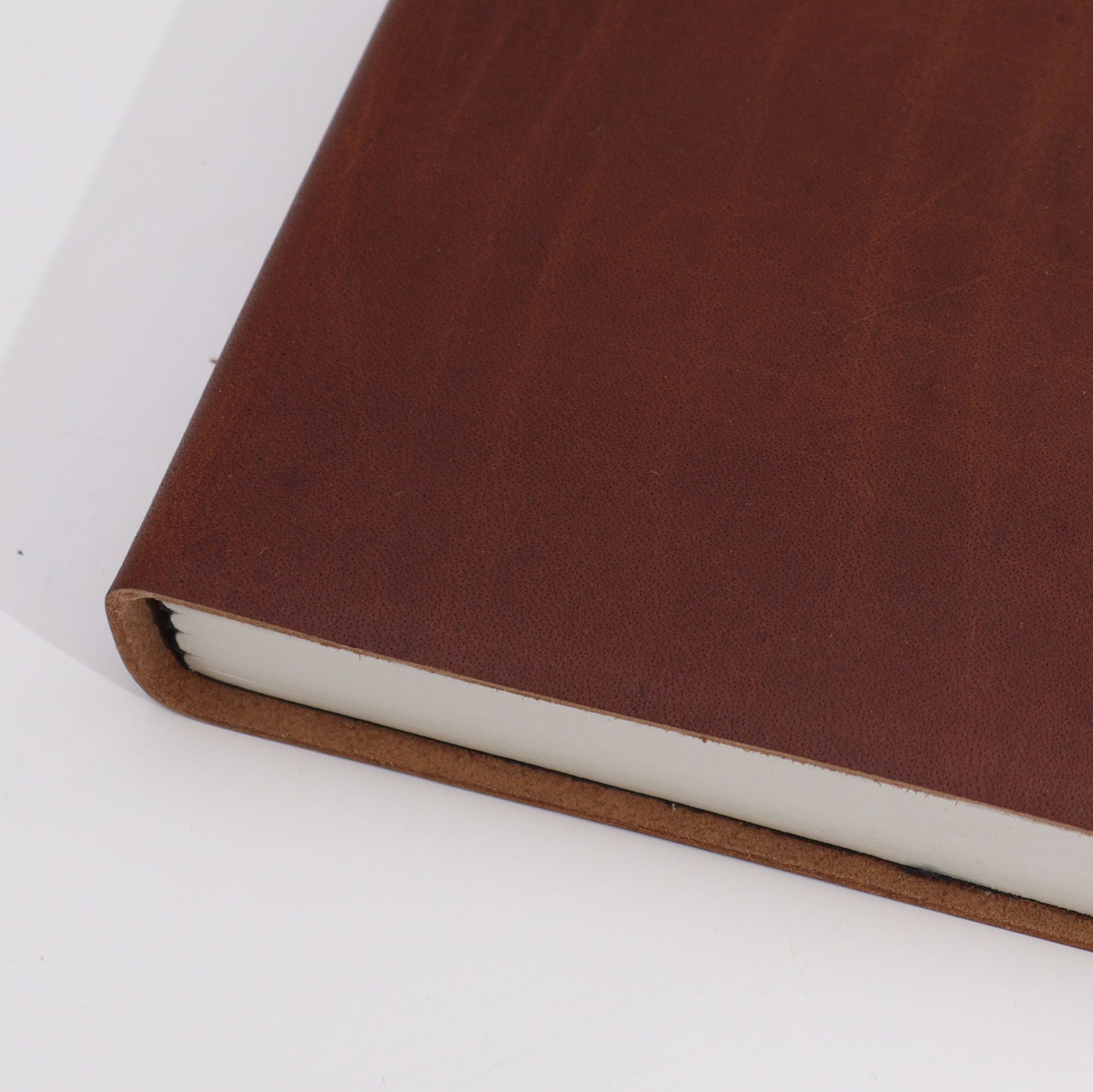 Großes dunkelbraunes Notizbuch für den Alltag – 100 linierte Seiten – 20 x 15 cm