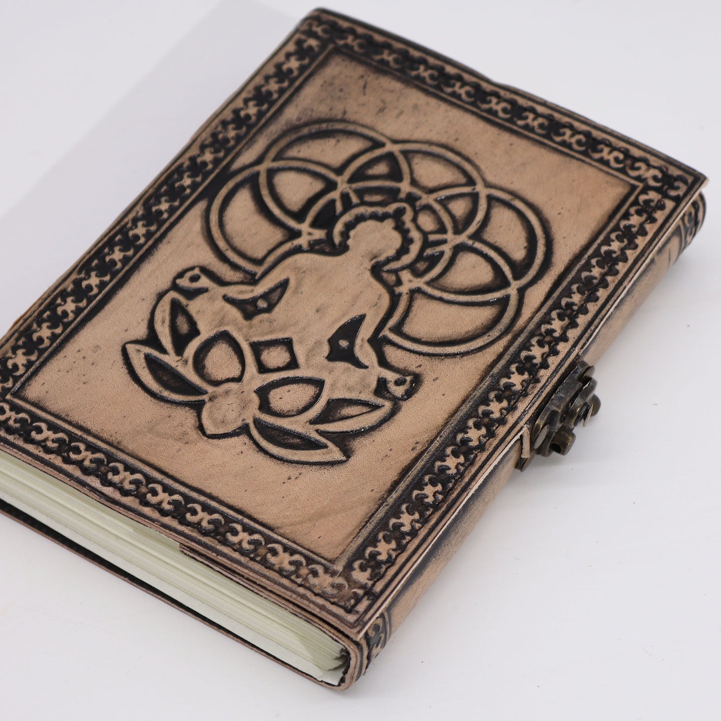 Buddha – Esoterisches Notizbuch – Antikgrau – 200 Seiten Stichkante – 17,5 x 12,5 x 3 cm