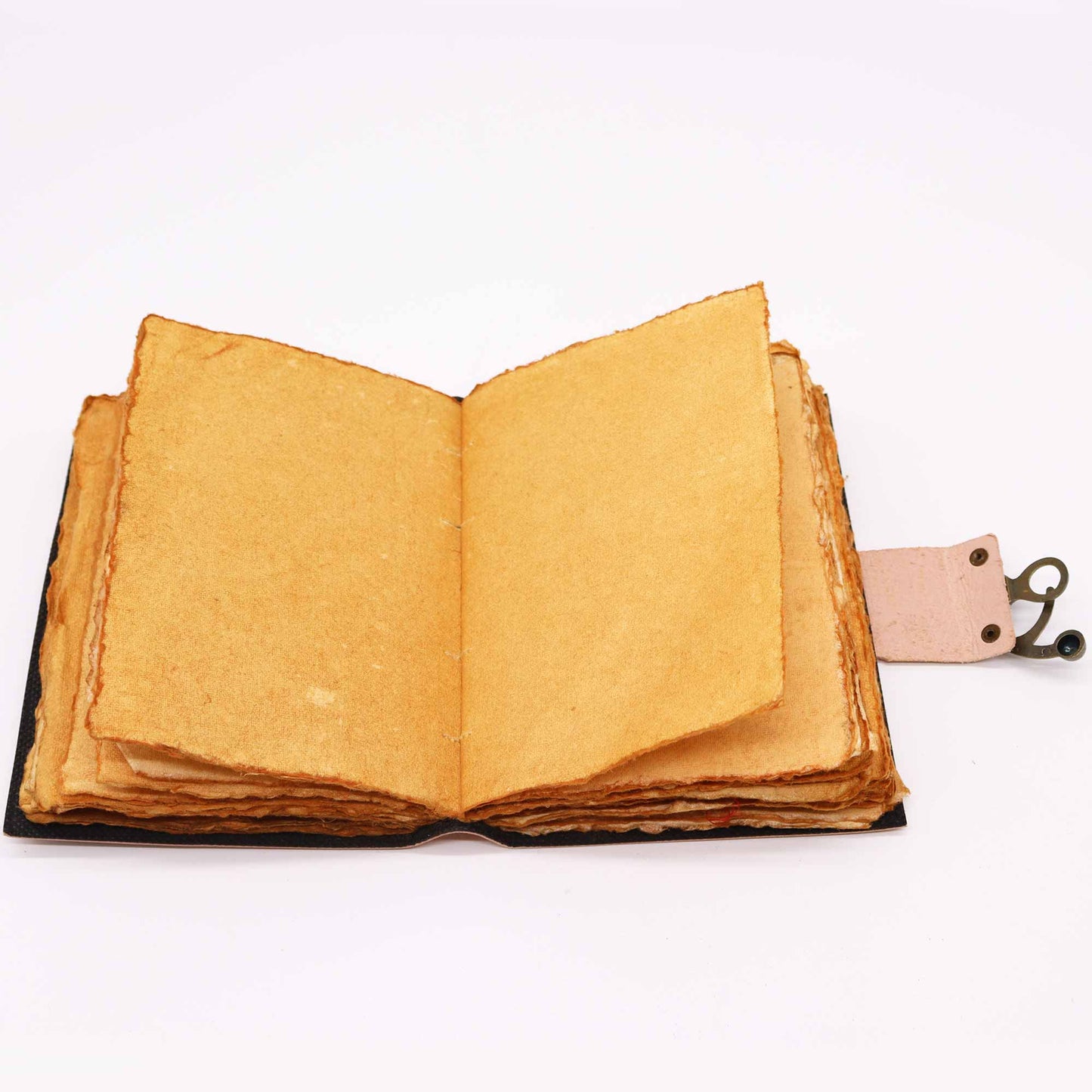 Leder-Notizbuch mit Büttenrand in den sieben Chakra-Farben