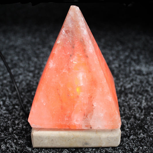 Hochwertige USB-Pyramiden-Salzlampe - 9 cm (einzeln)