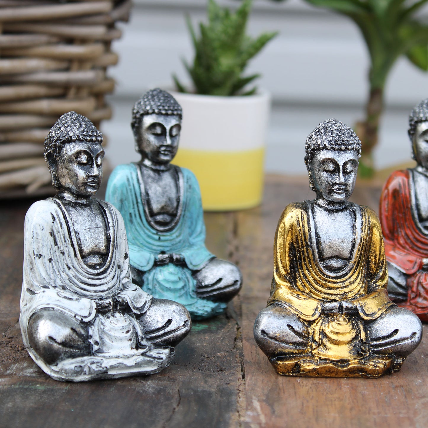 Silberner Mini-Buddha (verschiedene Farben)
