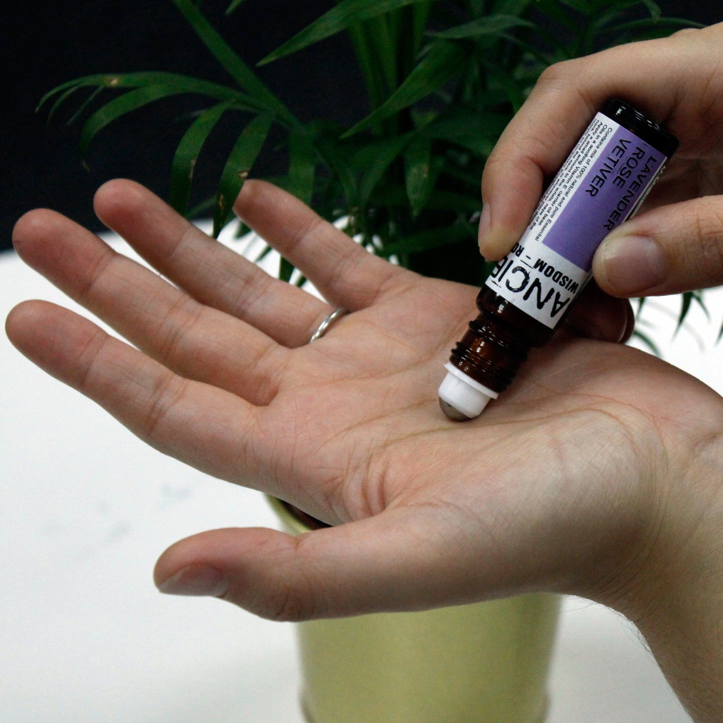 10 ml Roll-On-Mischung aus ätherischen Ölen – Wach auf!